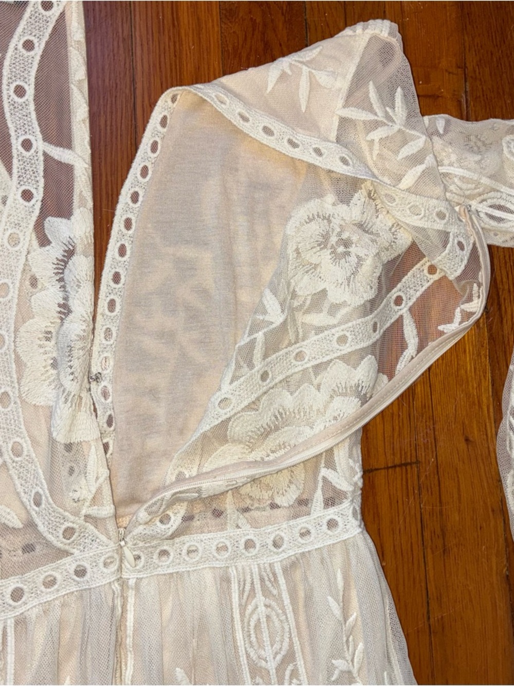 Wishlist Sheer Embroidered Maxi Dress Small Boho Creme - Picture 13 of 16